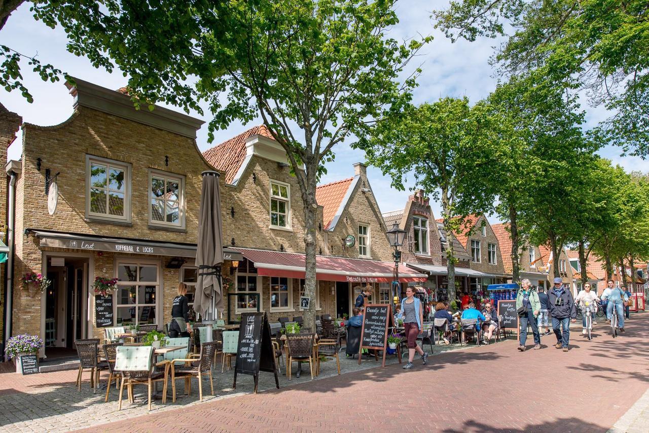 Leut Logies Hotel Vlieland Exterior photo